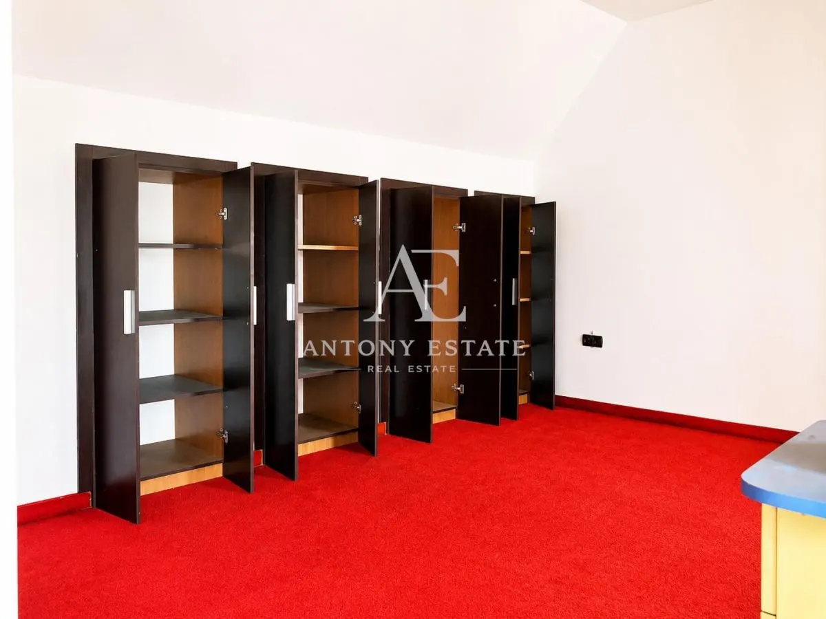Antony Estate | Casa pentru muncitori, de inchiriat - Zona 22 Decembrie - Oradea - foto 17