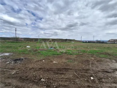 Teren intravilan de 390 mp cu deschidere 16ml, zona Serbanesti - Bacau