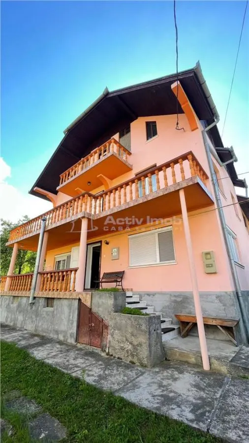 Casa - 9 camere - Statiunea Geoagiu Bai - foto 1