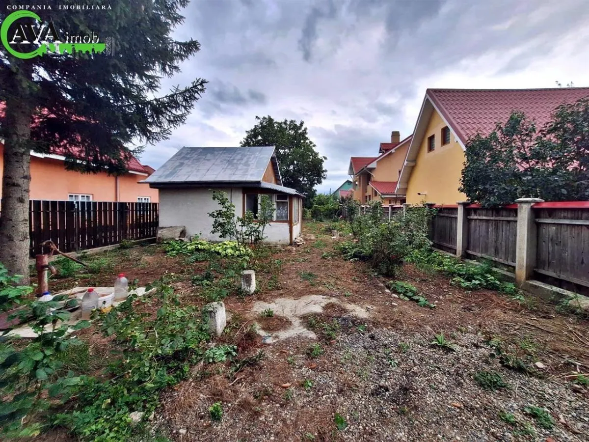 Teren 1329 mp | Casa batraneasca | Toate utilitatile, Zona Serbanesti, Bacau - foto 4