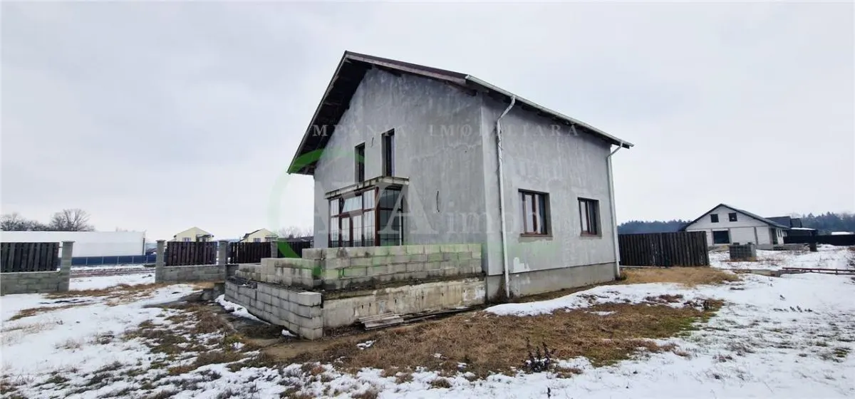 Casa 4 camere , 140 mp, teren 600 mp, zona Hemeius - foto 2