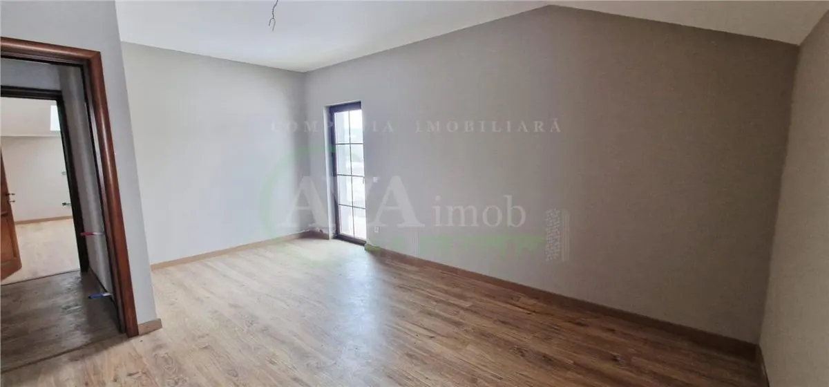 Casa 4 camere , 140 mp, teren 600 mp, zona Hemeius - foto 15