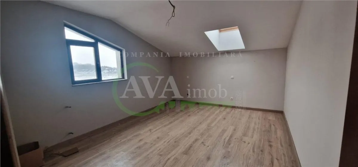 Casa 4 camere , 140 mp, teren 600 mp, zona Hemeius - foto 18
