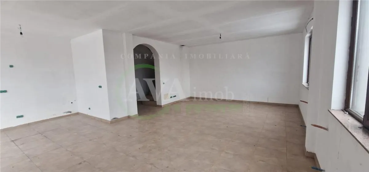 Casa 4 camere , 140 mp, teren 600 mp, zona Hemeius - foto 7