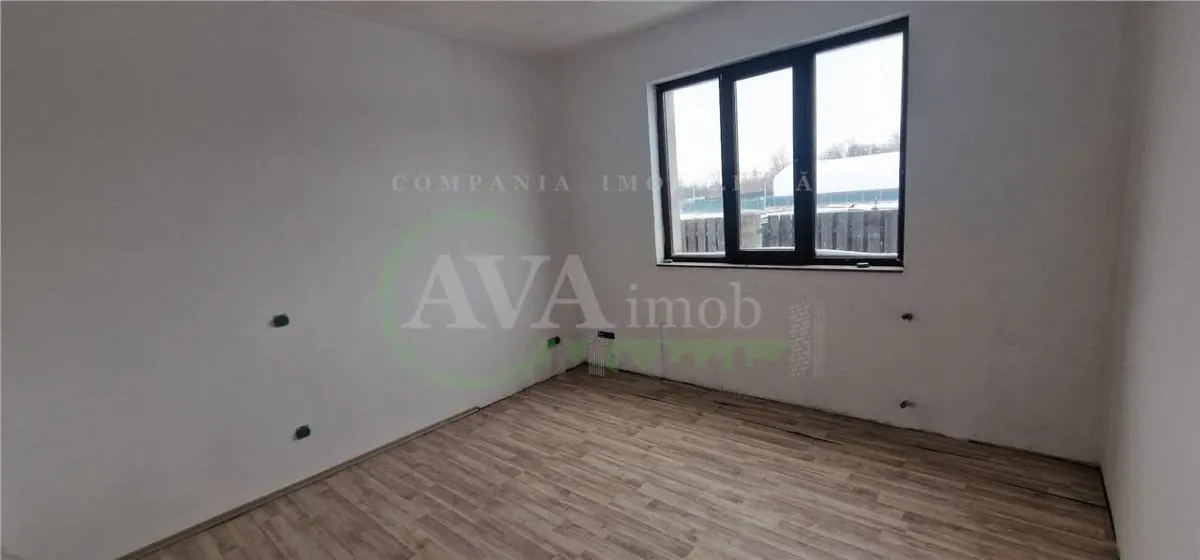 Casa 4 camere , 140 mp, teren 600 mp, zona Hemeius - foto 8