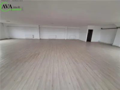 Spatii de birouri 320 mp (160 mp pe nivel)+hala de 600 mp, in Bacau - foto 8