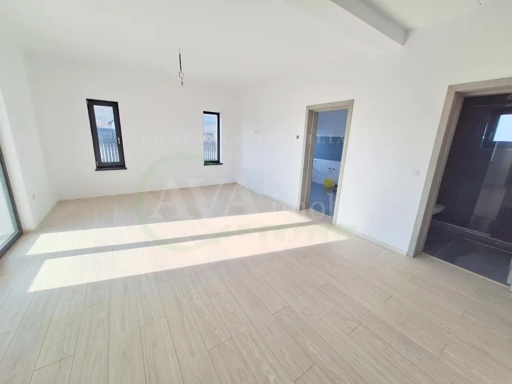 Casa parter, 72 mp, teren 270 mp, 3 camere, zona Hemeius - foto 14
