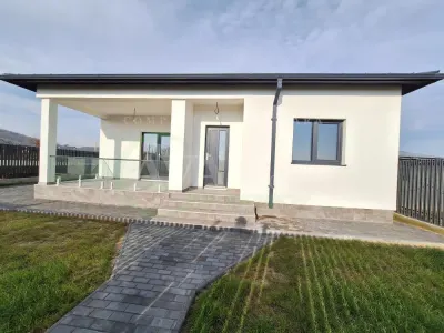 Casa parter, 72 mp, teren 270 mp, 3 camere, zona Hemeius - foto 25