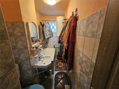 Resita, 2 Cam. Mobilat+Utilat, Parter, Micro 1 - foto 8