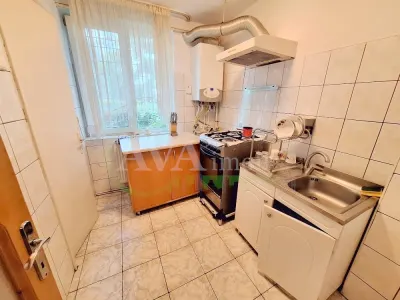 Apartament 3 camere decomandate – Parter, zona Piata Sud, Bacau - foto 2