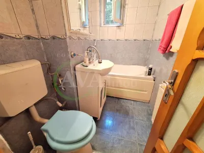 Apartament 3 camere decomandate – Parter, zona Piata Sud, Bacau - foto 8