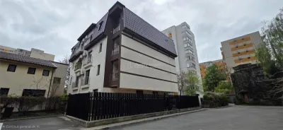 Spatiu comercial cu terasa de vanzare Sebastian - foto 3