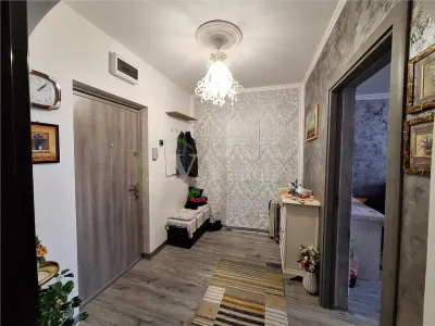 Apartament 2  camere decomandat , zona Mioritei - foto 5