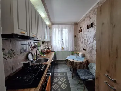 Apartament 2  camere decomandat , zona Mioritei - foto 6