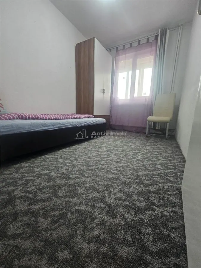 3 cam - zona Garii - foto 10