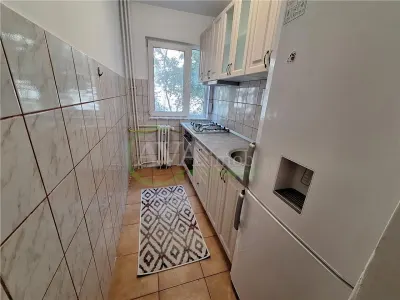 Apartament 3 camere, etaj 1, mobilat, zona Orizont - foto 5