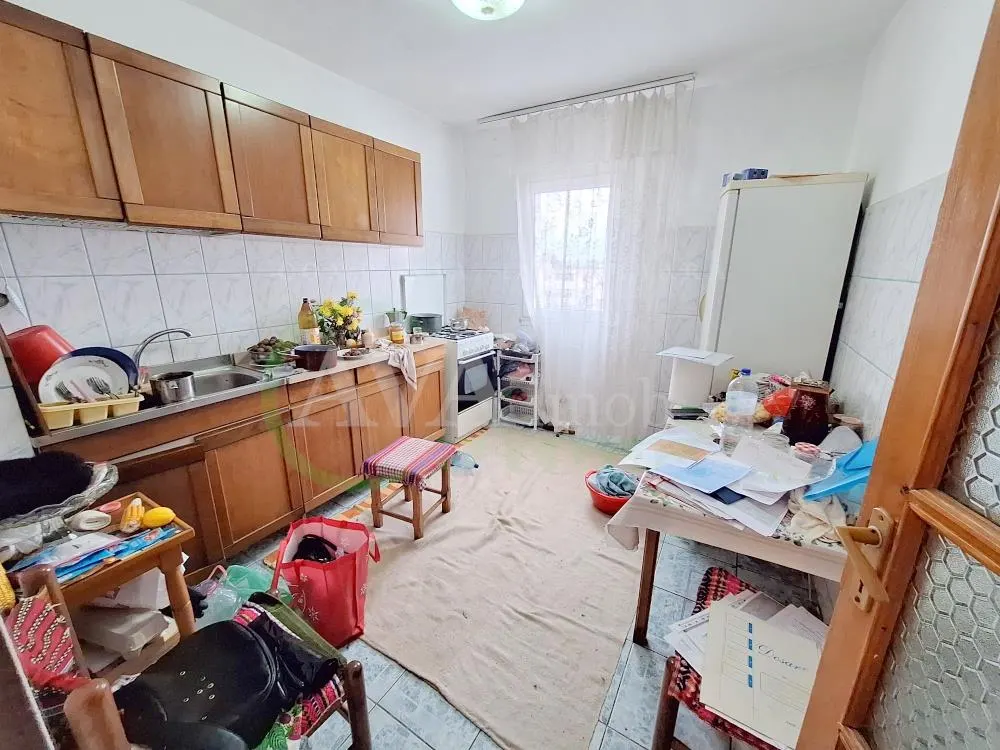 Apartament 4 camere, 2 bai, 80 mp, zona Narcisa - foto 2