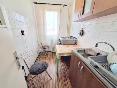 Apartament 2 camere, mobilat si utilat, zona Narcisa - foto 6