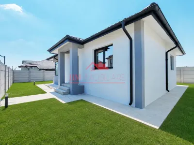 Finalizata. Casa individuala 3 camere - foto 2