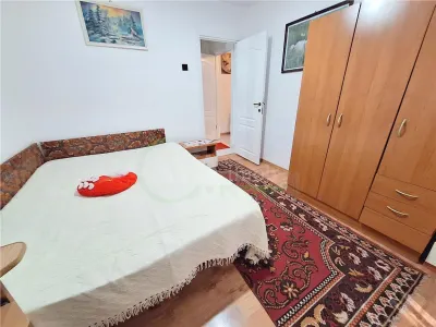 Apartament 2 semidecomandate, parter, mobilat, zona Narcisa - foto 11