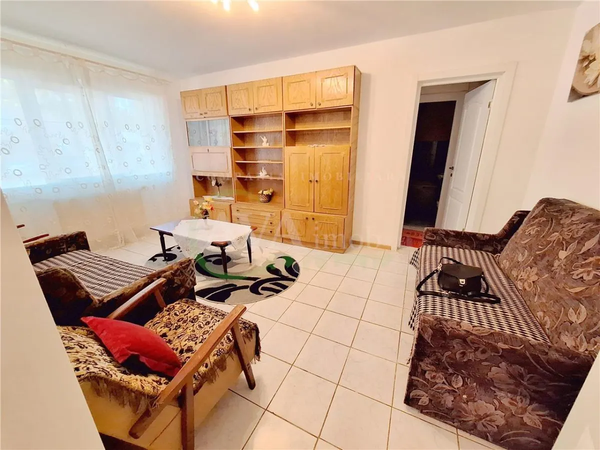 Apartament 2 semidecomandate, parter, mobilat, zona Narcisa - foto 3