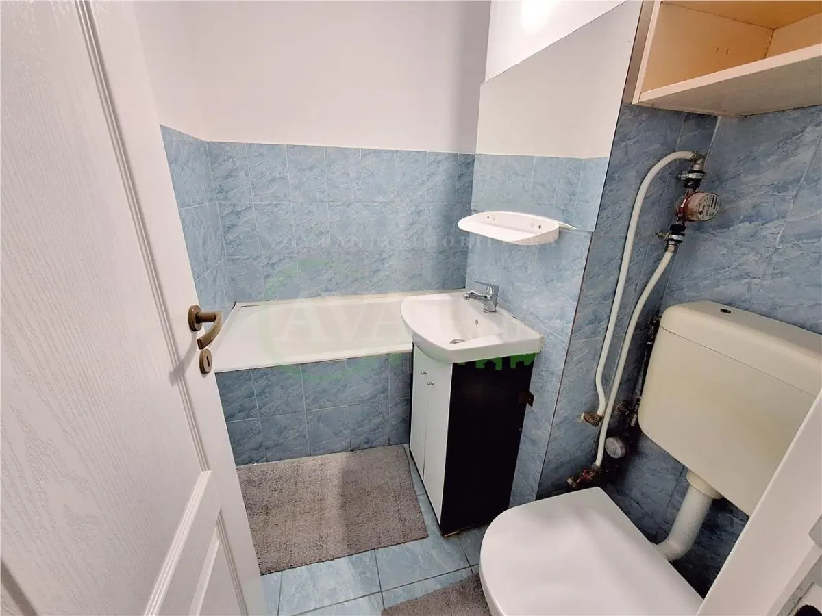 Apartament 2 semidecomandate, parter, mobilat, zona Narcisa - foto 8
