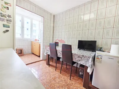 Apartament 3 camere Sebastian - foto 8