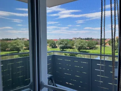 Lugoj, Apartament De Lux La Cheie, 1 Cam.,  43 Mp. et 3, Malul Timișului Langa Gelaterie - foto 19