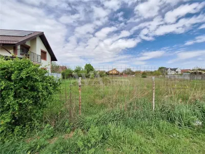 Teren intravilan 1200 mp, deschidere 30 ml, zona Serbanesti - foto 5
