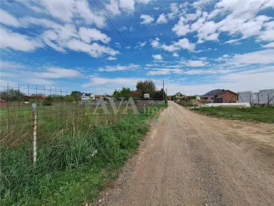 Teren intravilan 1200 mp, deschidere 30 ml, zona Serbanesti - foto 7