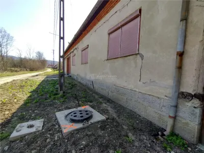 Rachitova, Casa 8 Incaperi, 3800mp Teren, Usor Negociabil - foto 4
