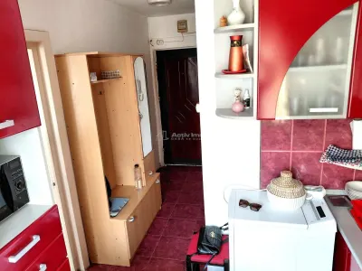 Apartament 2 Camere Etaj 1 Baia Mare Zona Meda - foto 7