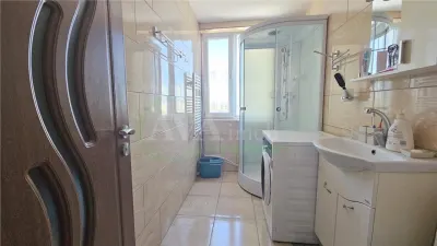 Apartament 3 decomandate, mobilat, zona Tic Tac - foto 18