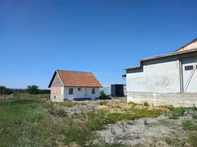 Hala industriala de vanzare sau inchiriere– Misca - judetul Bihor - 972 mp construiti  -Teren 12538 mp - Utilitati complete - foto 6