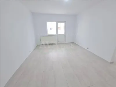 Apartament 2 camere, etaj 2, cu centrala, nemobilat, Piata Sud - foto 11
