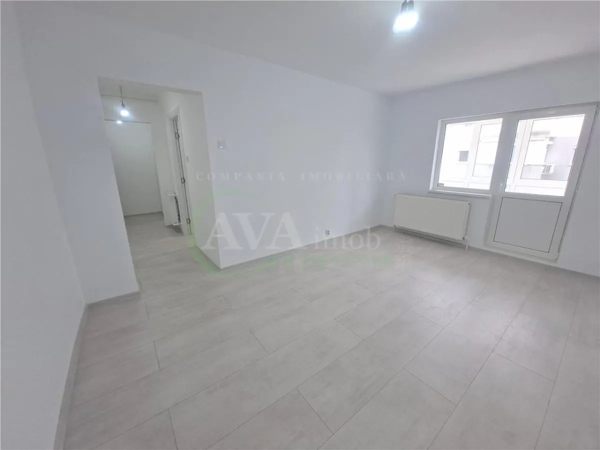 Apartament 2 camere, etaj 2, cu centrala, nemobilat, Piata Sud - foto 4