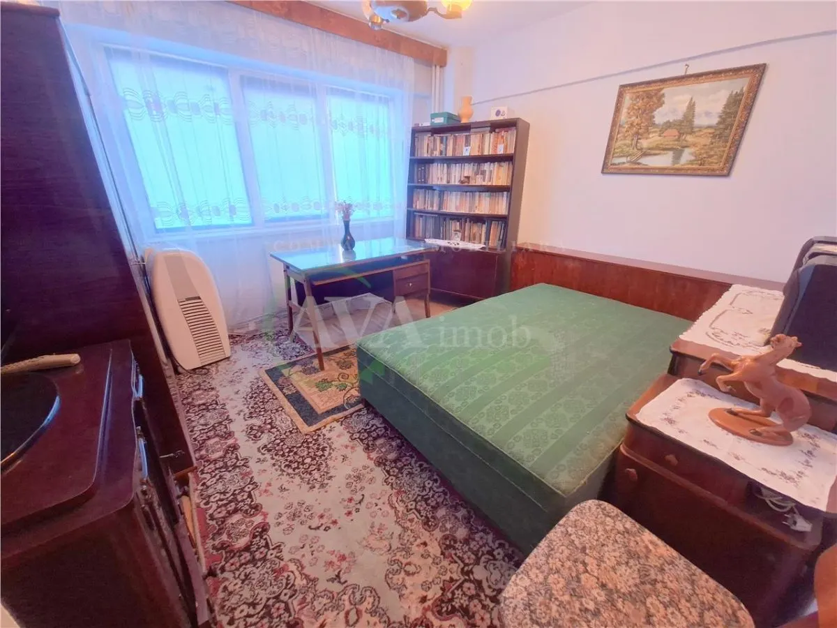 Apartament 2 decomandate, etaj 2, zona 9 Mai Ciupercute - foto 4