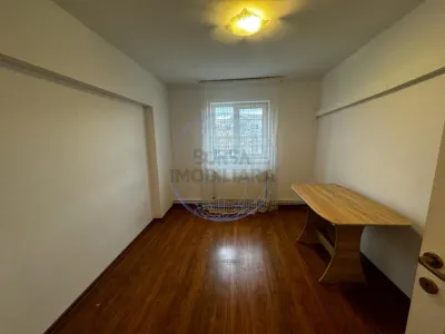 APARTAMENT 3 CAMERE ZONA CENTRALA - foto 17