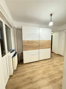APARTAMENT 3 CAMERE, ETAJ 1, TEATRU - foto 9