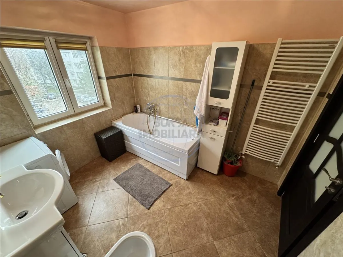 APARTAMENT 2  CAMERE , STRADA BUCEGI - foto 21