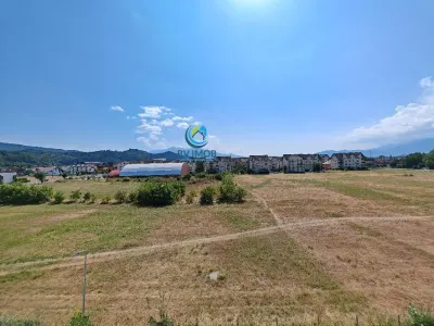 Inchiriem Apartament 2 Camere, Modern, Decomandat, Rasnov - foto 2