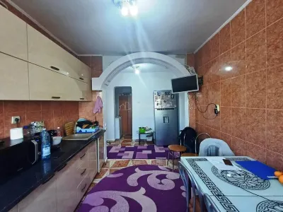 4 camere - semidec. - Aleea Huedin - Berceni - Bucuresti