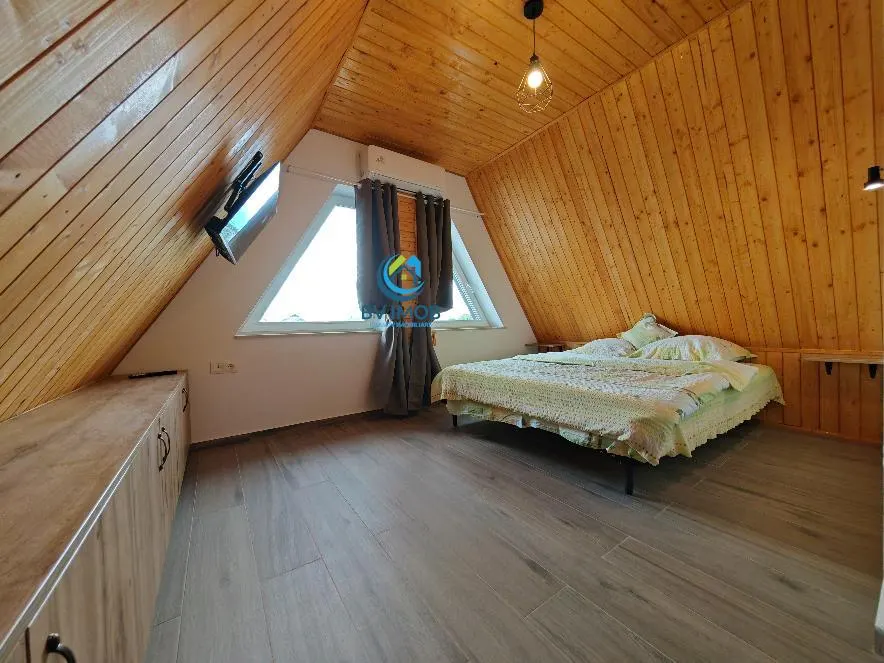 Inchiriem Casa Individuala, 3 Camere, Mobilata, Harman - foto 21