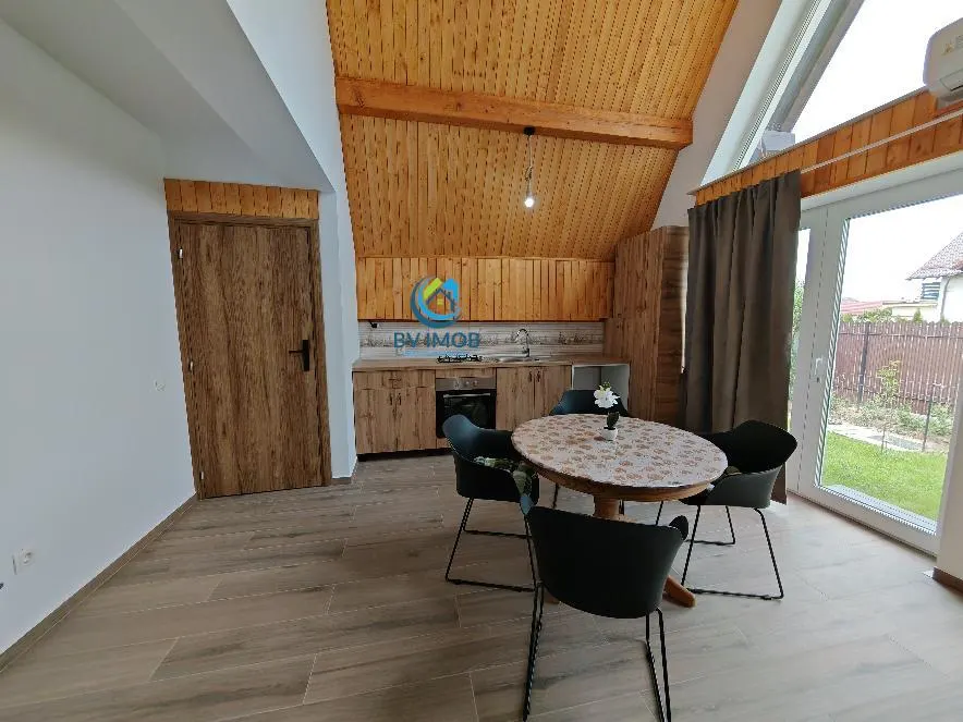 Inchiriem Casa Individuala, 3 Camere, Mobilata, Harman - foto 6