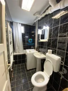Inchiriem Apartament 2 Camere, Mobilat, Semidecomandat, Centru Civic - foto 9