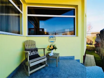VILA DE INCHIRIAT IN MAMAIA - foto 9