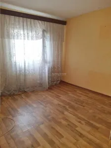 Apartament 3 cam, 2 bai , dcomandat  str Libertatii langa Piata - foto 6