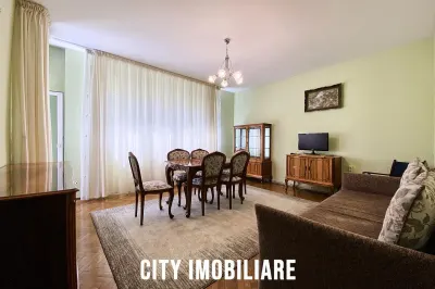 Apartament 3 camere, decomandate, S 100 mp, garaj, str. Hajdeu. - Cluj-Napoca