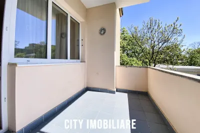 Apartament 3 camere, decomandate, S 100 mp, garaj, str. Hajdeu. - foto 5