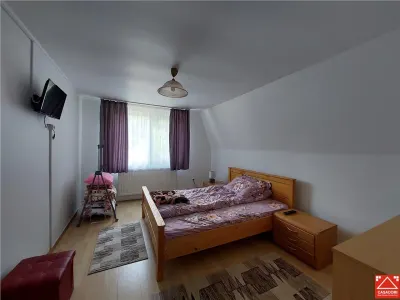 OPORTUNITATE!!! Casa la munte, zona Remeti, drumul Apusenilor! 2 case disponibile!!! - foto 8